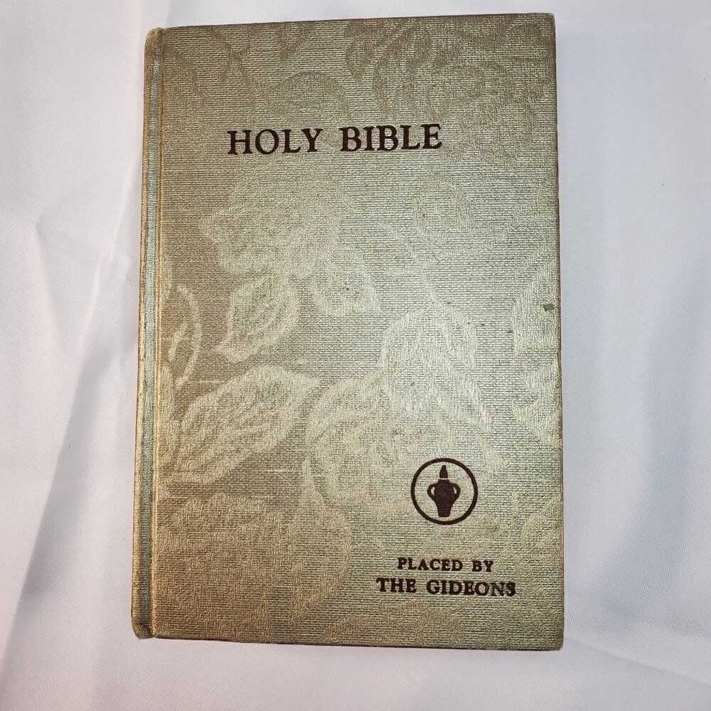 Vintage Holy Bible Placed By The Gideons International 1973 Edition